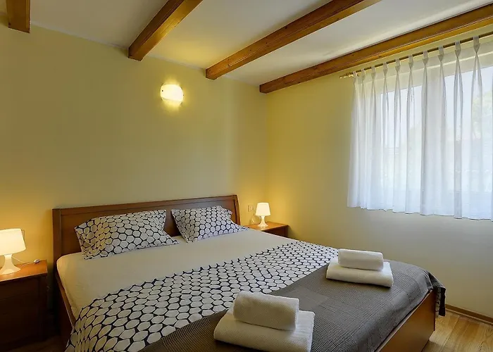 Maria Betiga Villa *